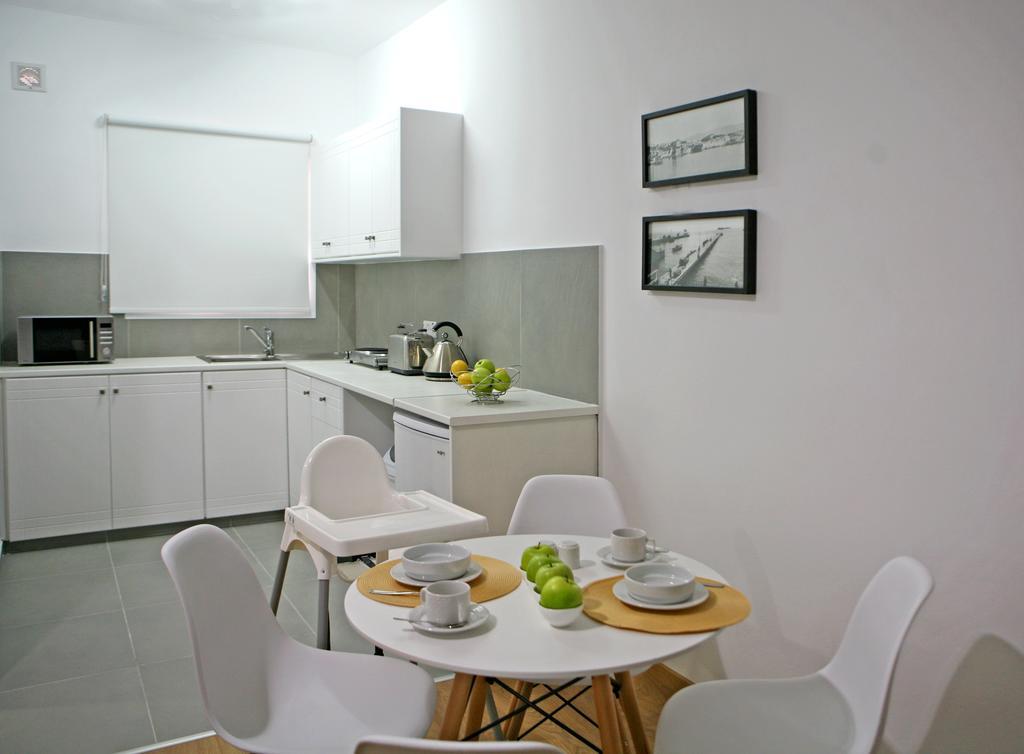 Corina Suites & Apartments Limassol Habitación foto
