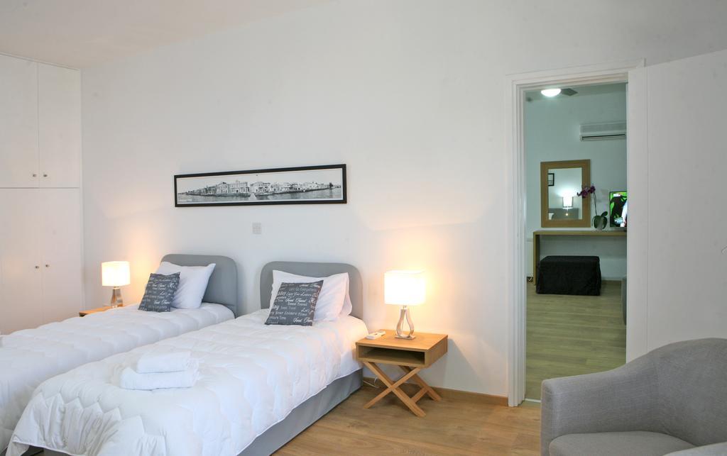 Corina Suites & Apartments Limassol Habitación foto