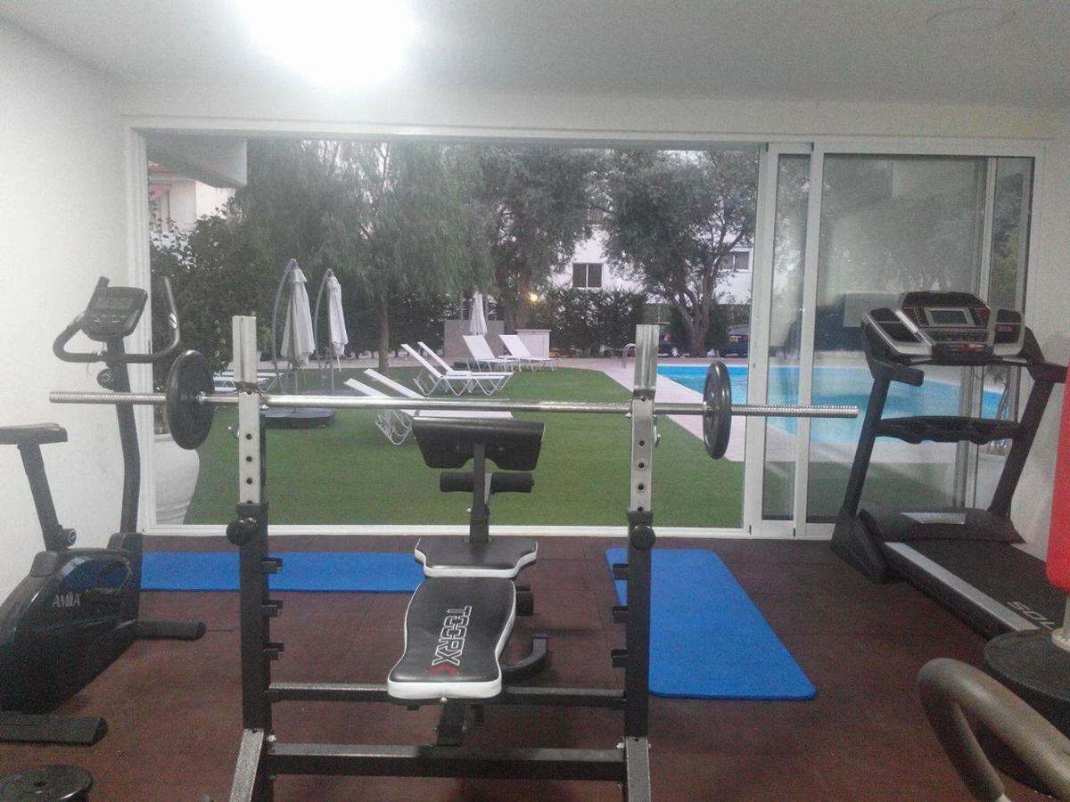 Corina Suites & Apartments Limassol Exterior foto
